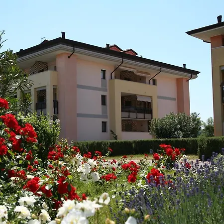 Marina Fiorita Apartment